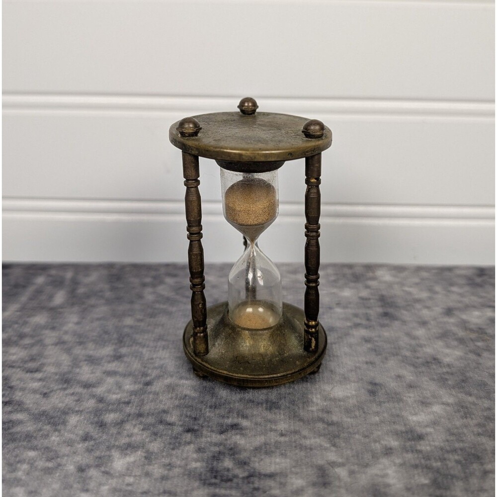 Vintage Brass & glass Mini Sand 3 Minute Timer Hourglass 3 1/4” Inch Tall